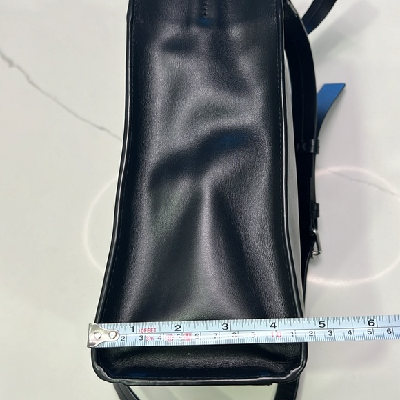 KENZO Paris logo black leather tote bag/crossbody bag - Picture 13 of 16